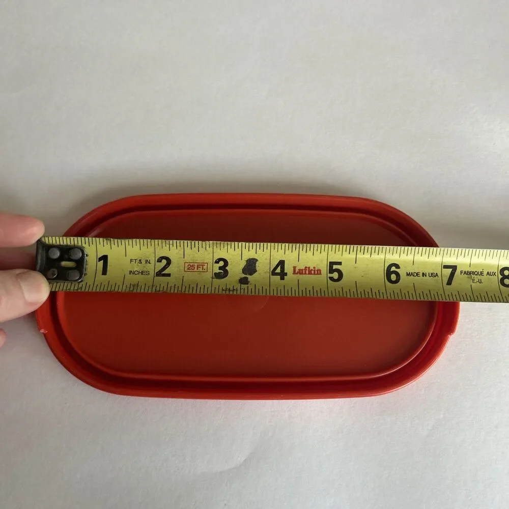 Vintage Tupperware Modular Mates Oval Seal Replacement Lid 1616-15 red